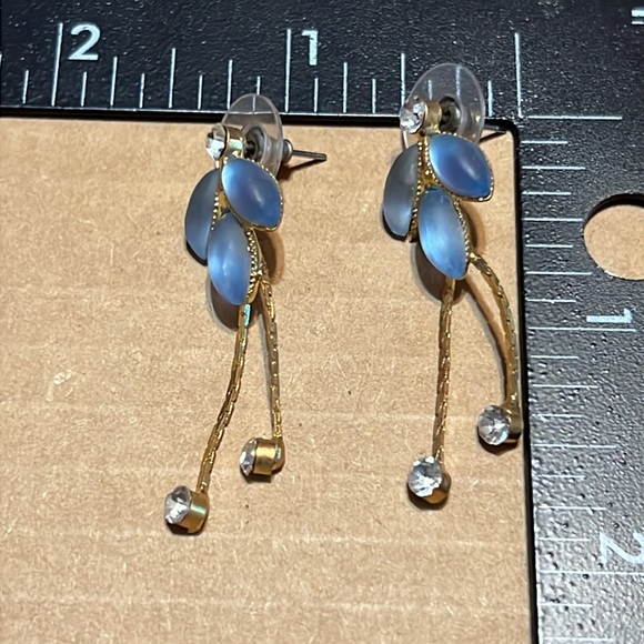 Vintage Girl Props Gold-tone Gorgeous Blue Crystal Floral Necklace Earrings Set - Picture 6 of 9